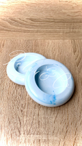 Bougeoirs rond en résine, bleu marbré, fait main en Corse