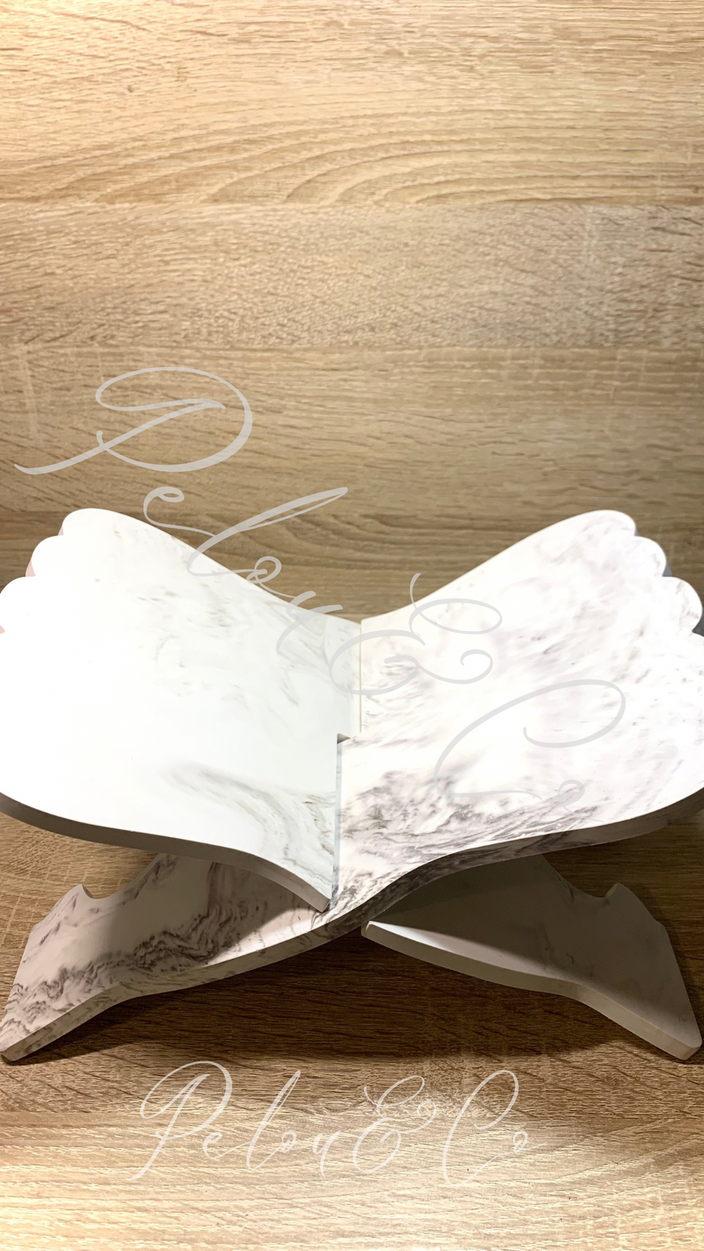 support pour livres marbré blanc et gris Pelou&Co