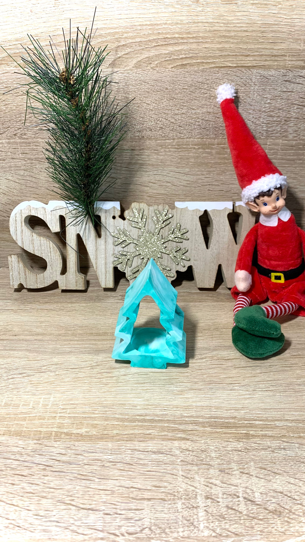 Décoration artisanale de Noël – bougeoir sapin vert résine minérale