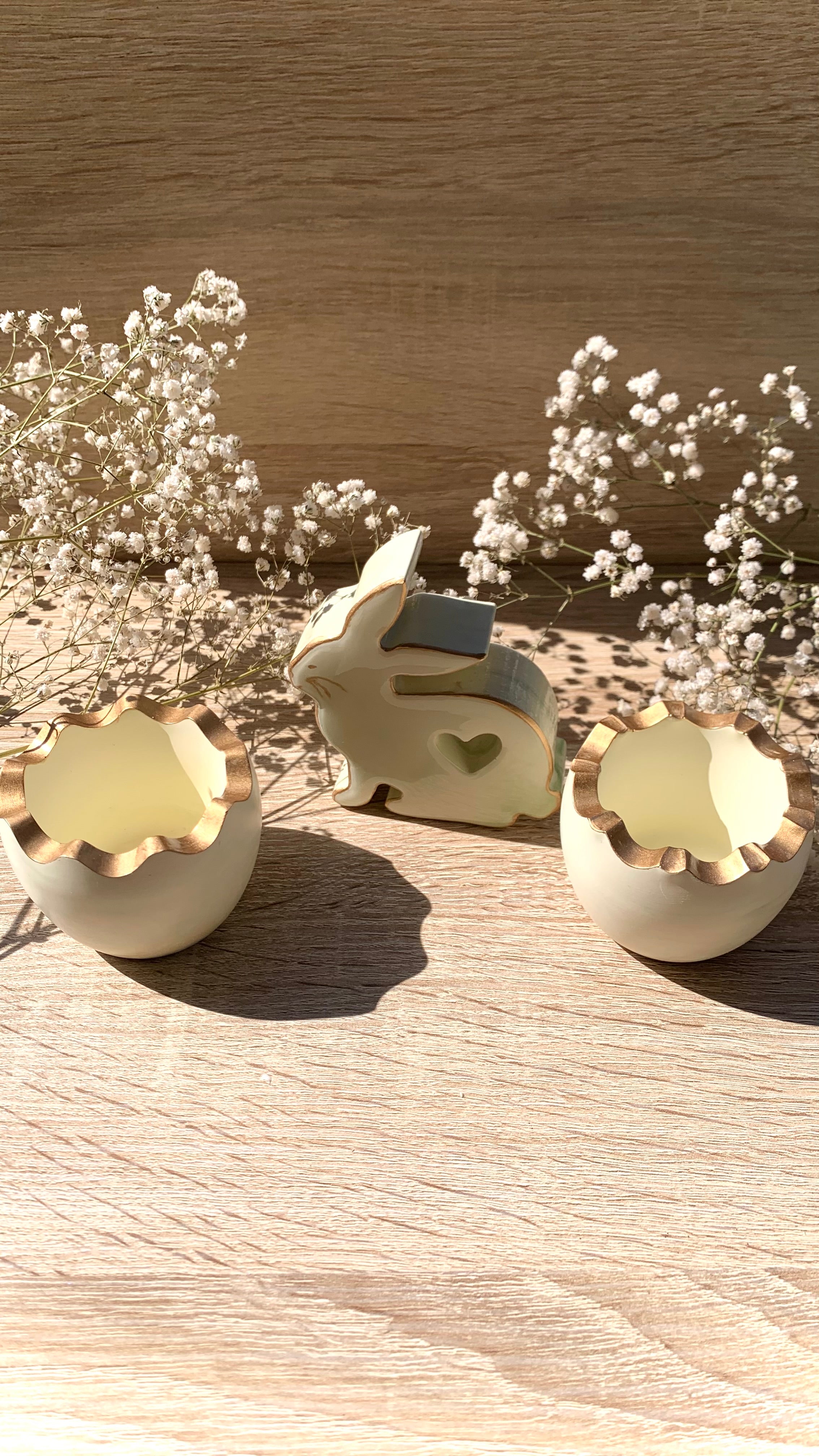 Ensemble Pâques artisanal lapin et pots-coquille