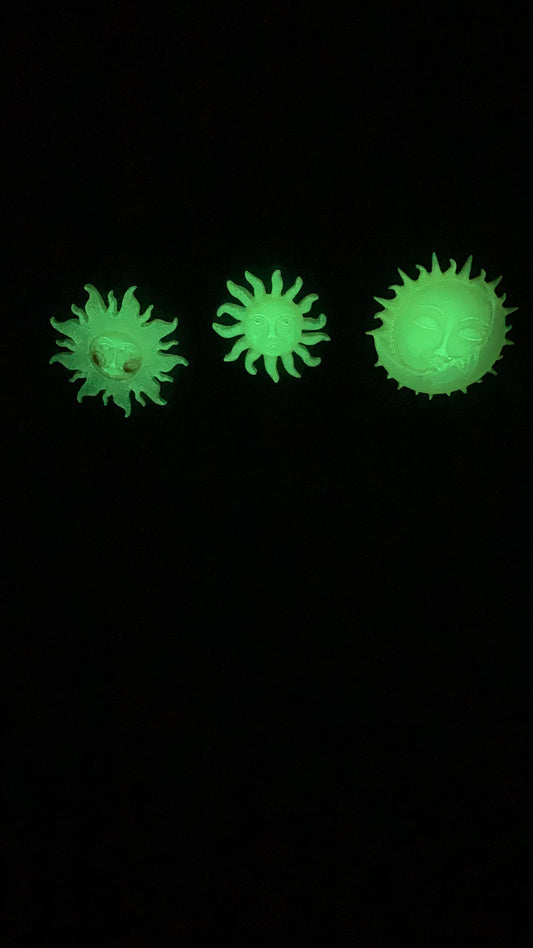 Lot 3 aimants soleils en résine artisanale - fluorescent - décoration magnétique maison - Pelou&Co