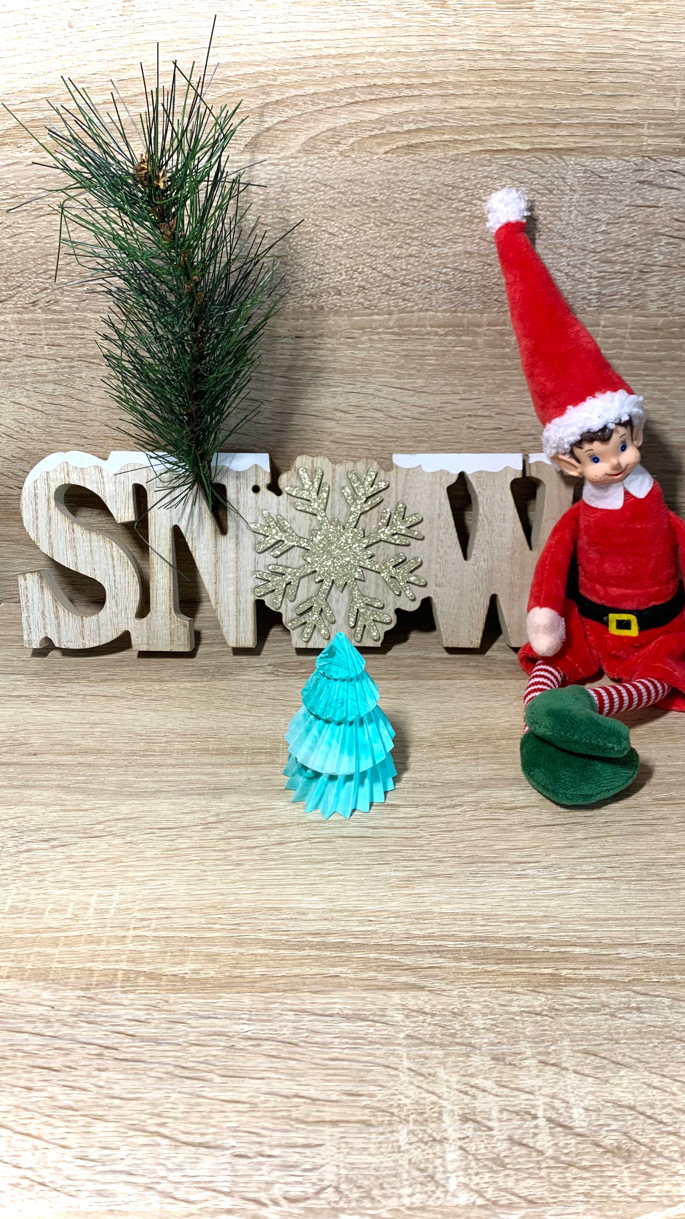 Petit sapin vert en résine minérale Pelou&Co – décoration artisanale de Noël